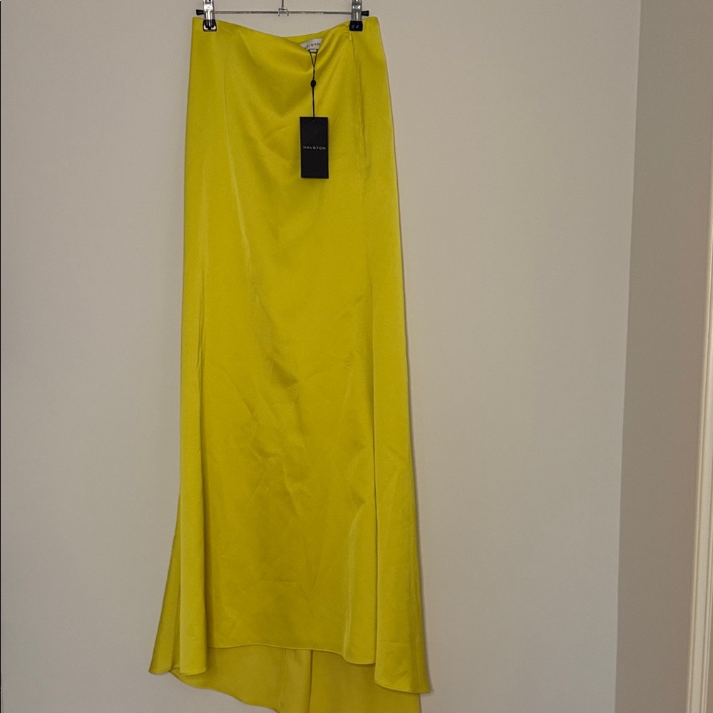 Halston Heritage High-Low Skirt in Vibrant Yellow